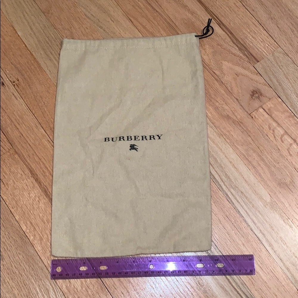 Burberry dust bag